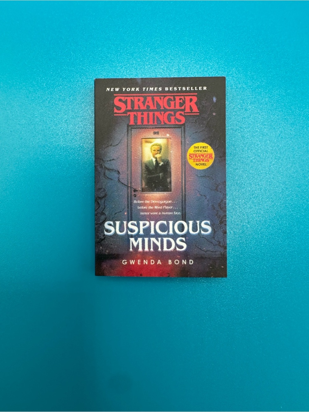 Zuru Mini Brands books series 2 Stranger Things: Suspicious Minds
